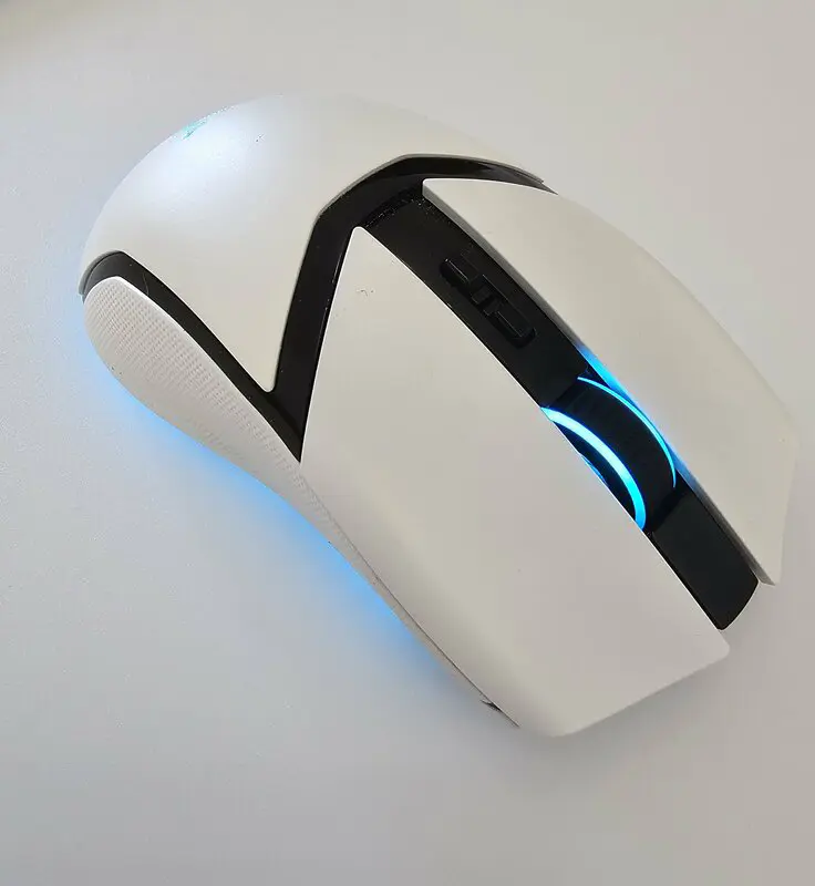Razer Cobra Pro White