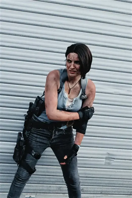 Cosplay de Jill Valentine, uno de los personajes más emblemáticos de la saga Resident Evil