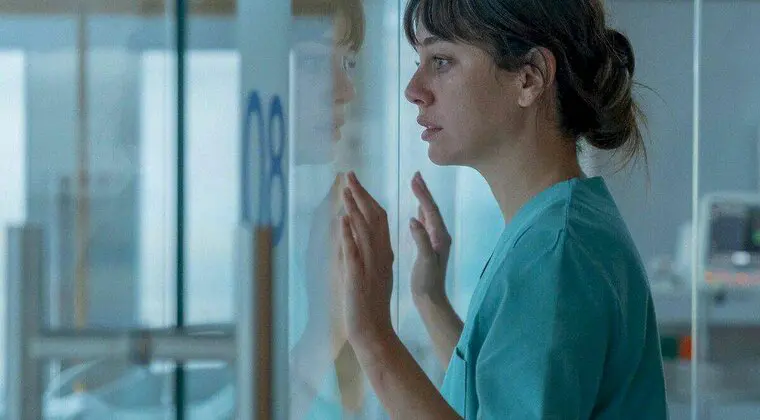 Imagen de Cuándo y dónde ver 'Respira': Así es el nuevo drama médico del creador de 'Élite'