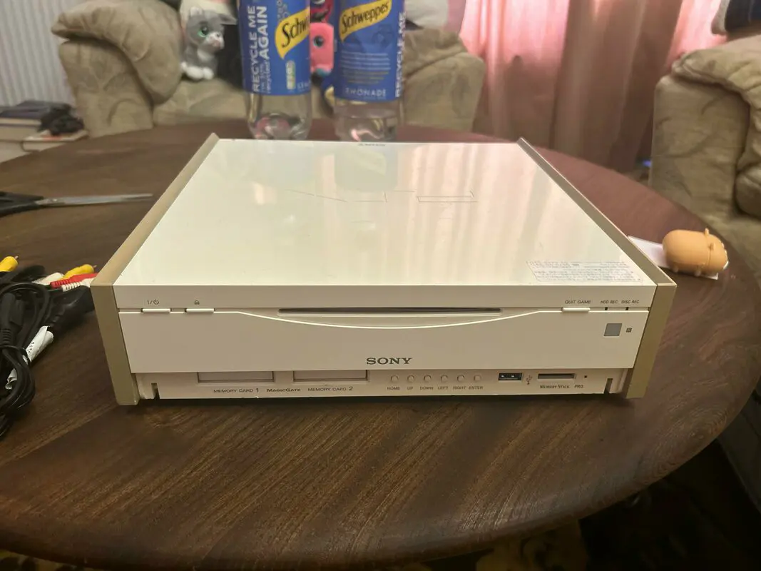 Imagen de la peculiar Sony PSX