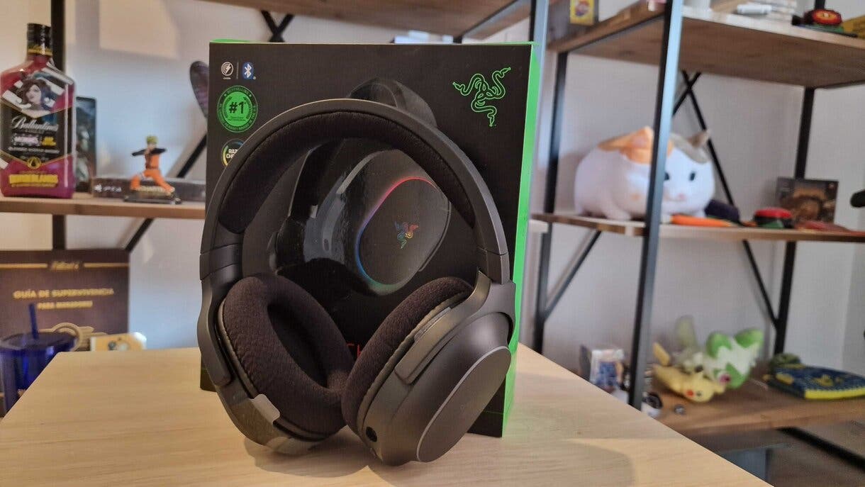 Así son los Razer Barracuda X Chroma