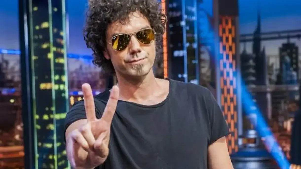 el hombre de negro el hormiguero