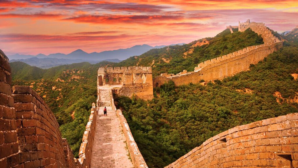 La sorprendente extensión de la Gran Muralla China: ¿Cuánto mide realmente?
