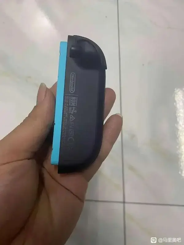 new joy con photos from chinese sns v0 oeb4zpa2h5be1