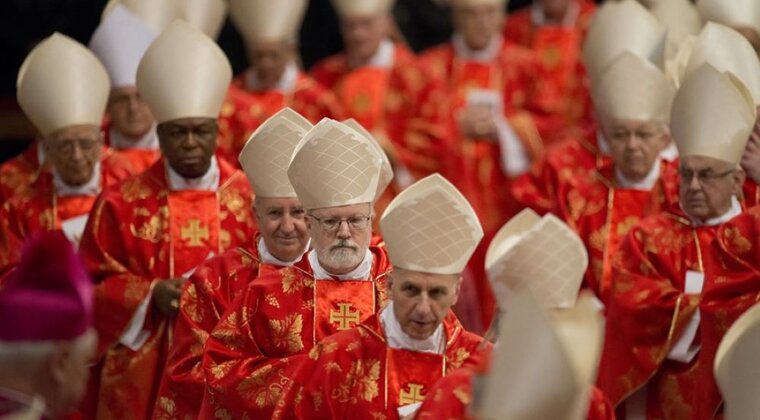 Imagen de 33 meses, 1006 días: el cónclave más largo de la historia cambió a la Iglesia para siempre.