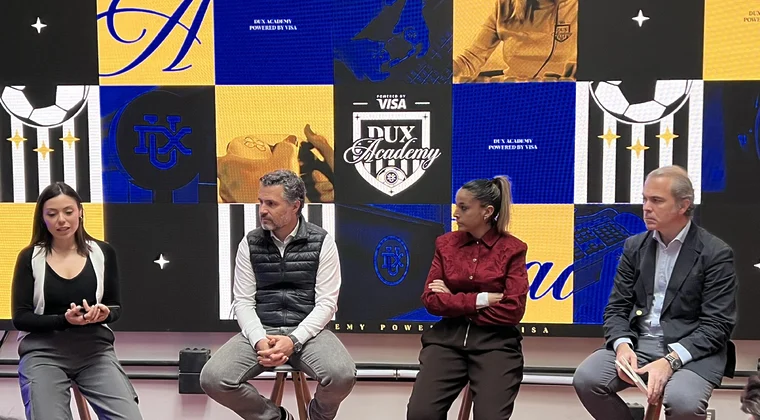 Imagen de Visa y DUX impulsan el talento joven femenino en esports con el lanzamiento de DUX Academy by Visa