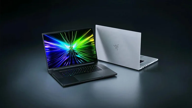 Razer-Blade-18