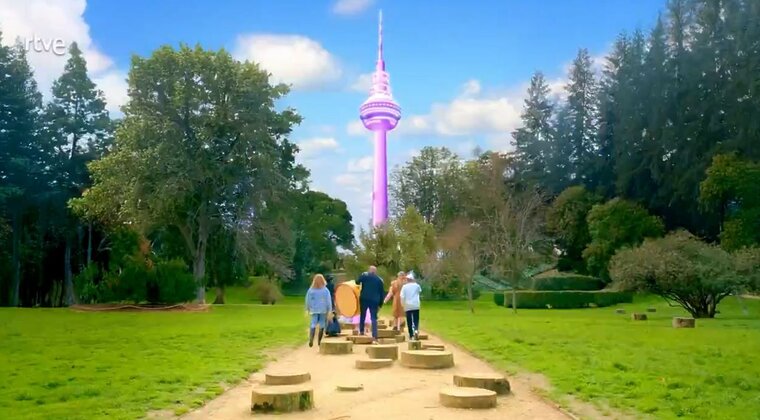 Imagen de 2 días después de su estreno, La Familia de la Tele sufrirá un importante cambio de horario: menos duración por este hecho histórico