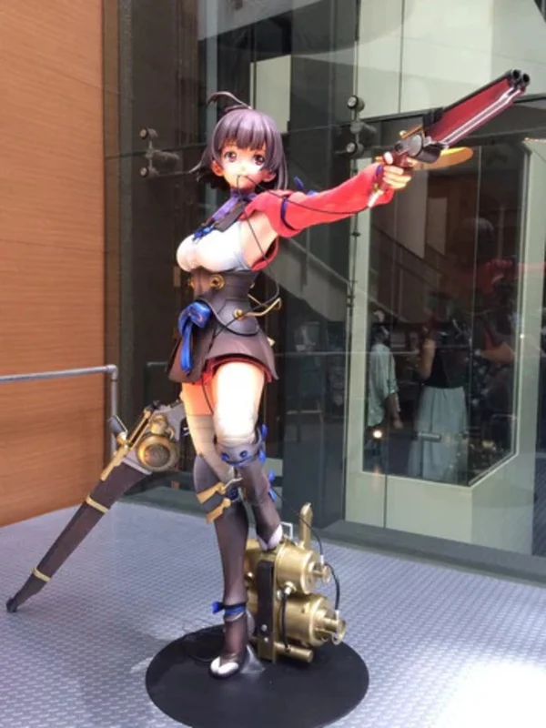 Figura en tamaño real de Mumei, de Kabaneri of the Iron Fortress