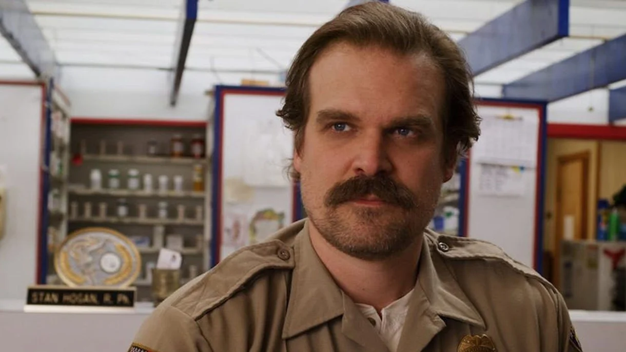 hopper stranger things
