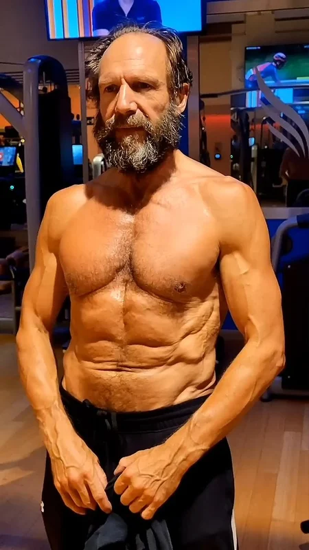 ralph fiennes entrenamiento
