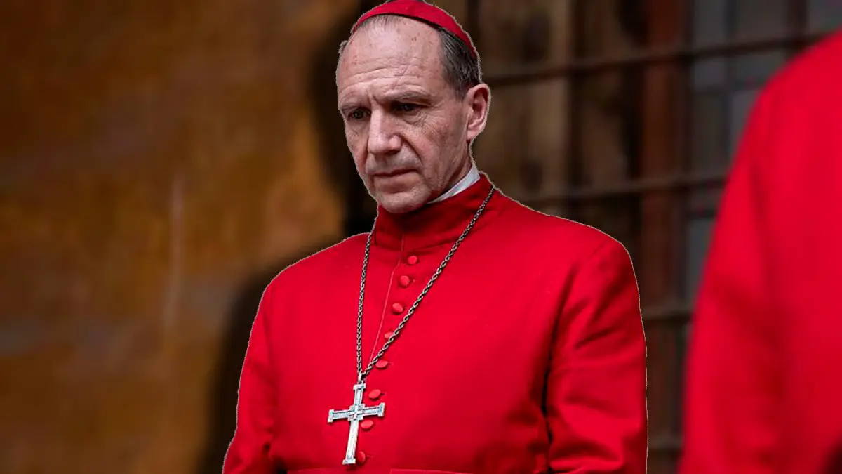 ralph fiennes conclave