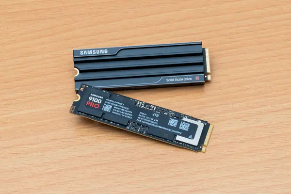 9100 Pro with Heatsink