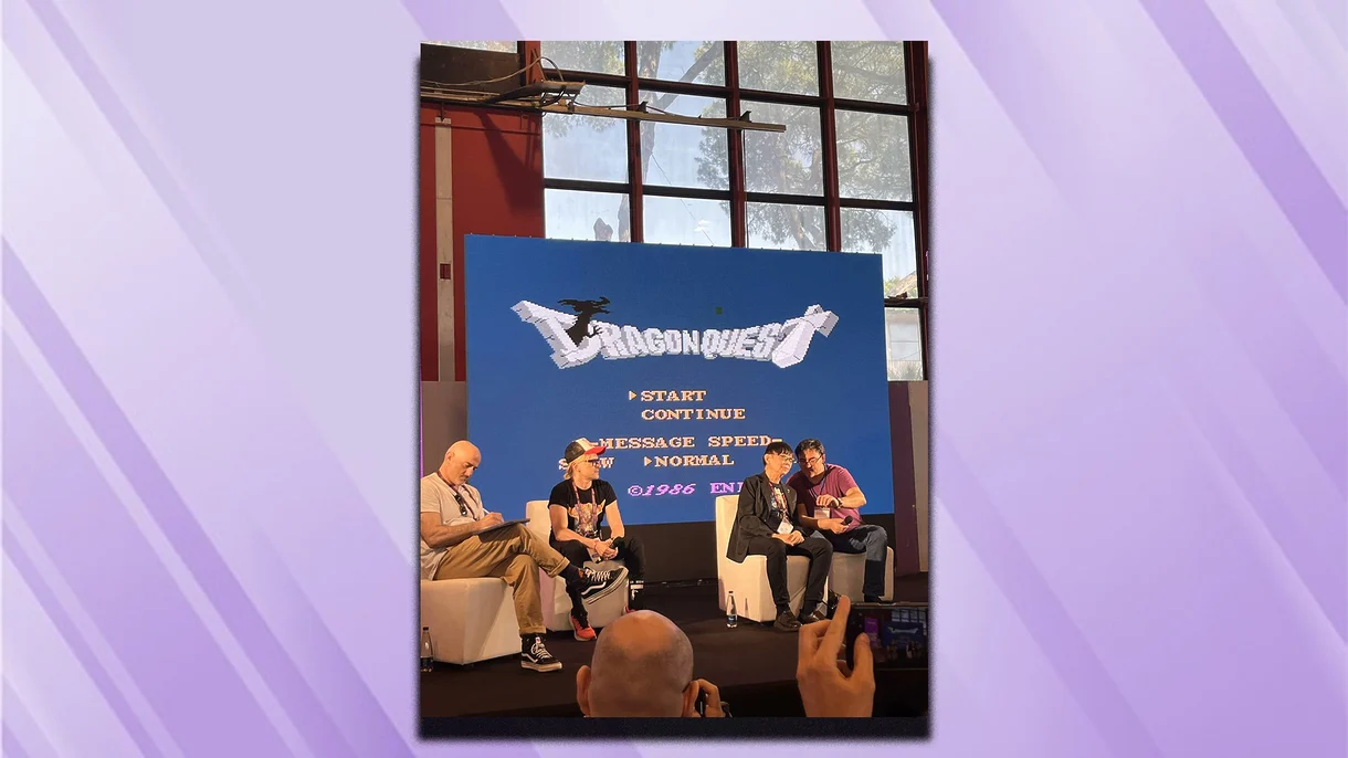 Yuji Hori en un panel de Square Enix