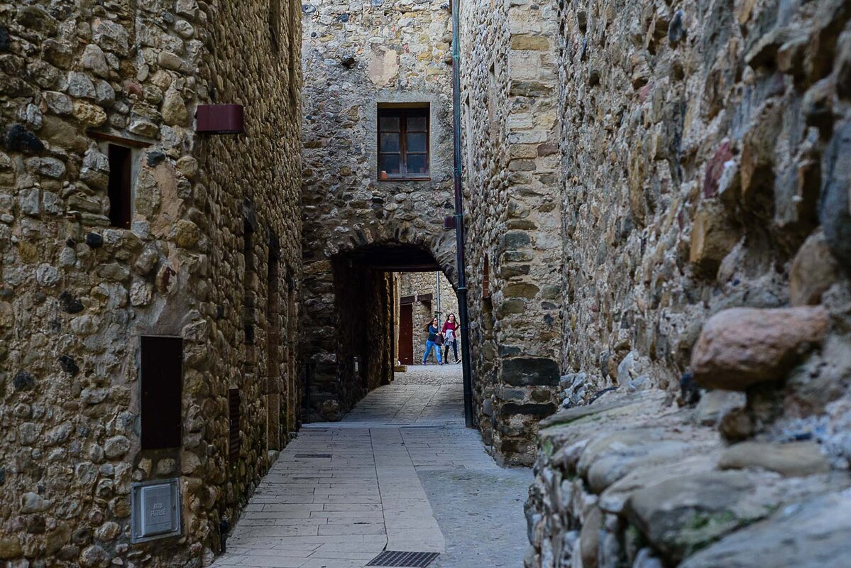 barrio judio de besalu