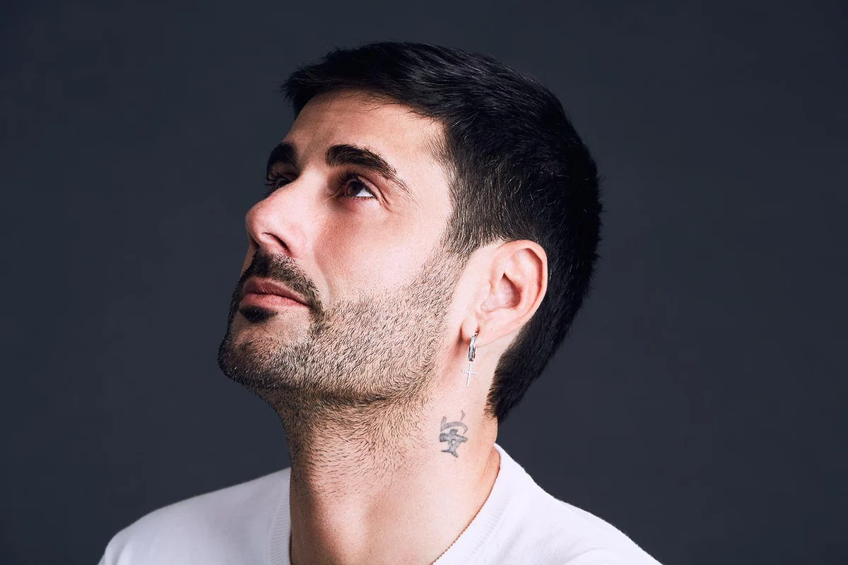 melendi artista de la velada del año 5
