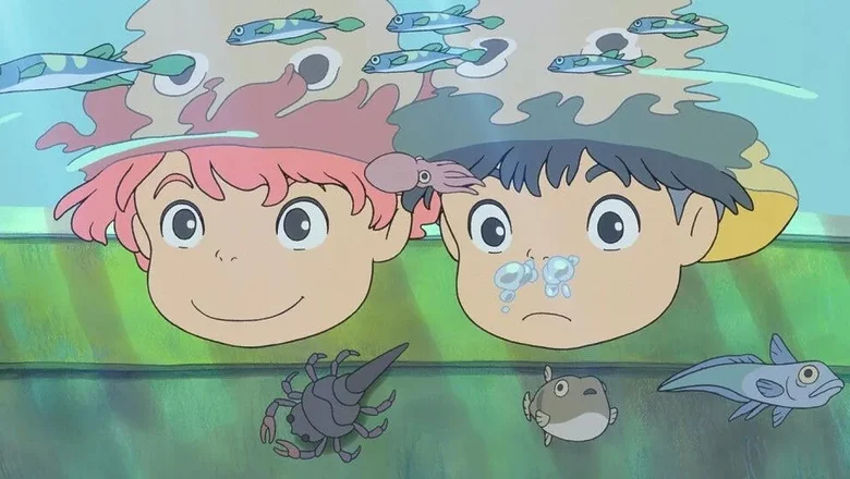 Fotograma de Ponyo en el acantilado