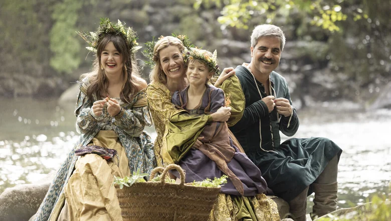 Foto del elenco de Sin cobertura