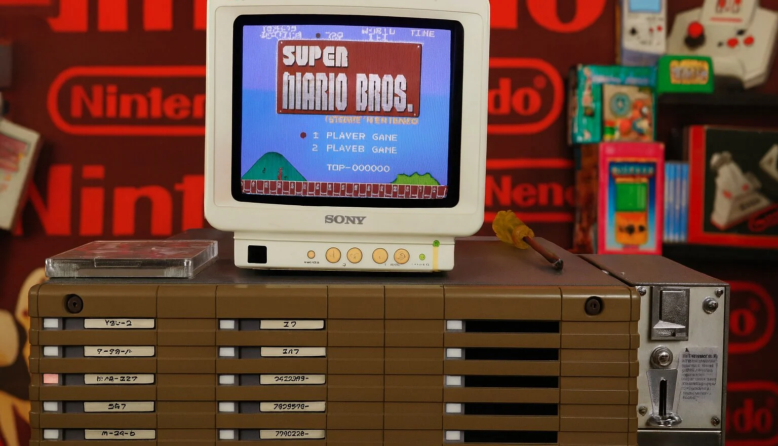FAMICOMBOX