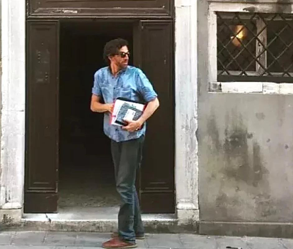 imagen de diego borella (emily en París)