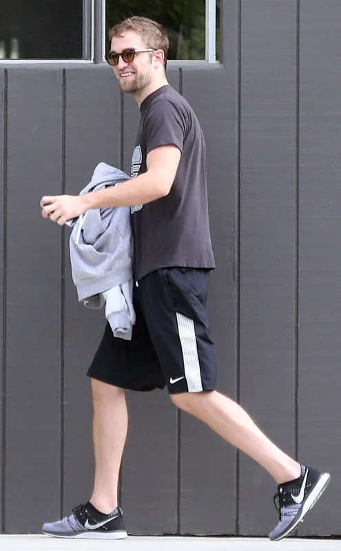 robert pattinson gym