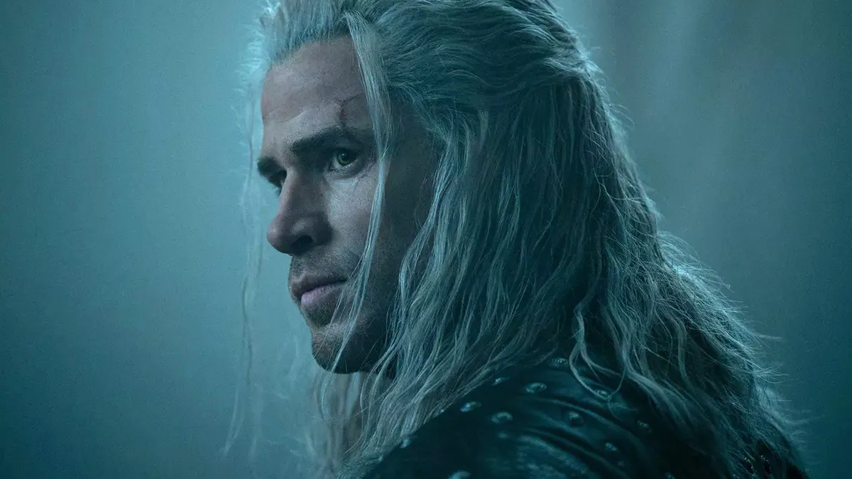 Liam Hemsworth como The Witcher