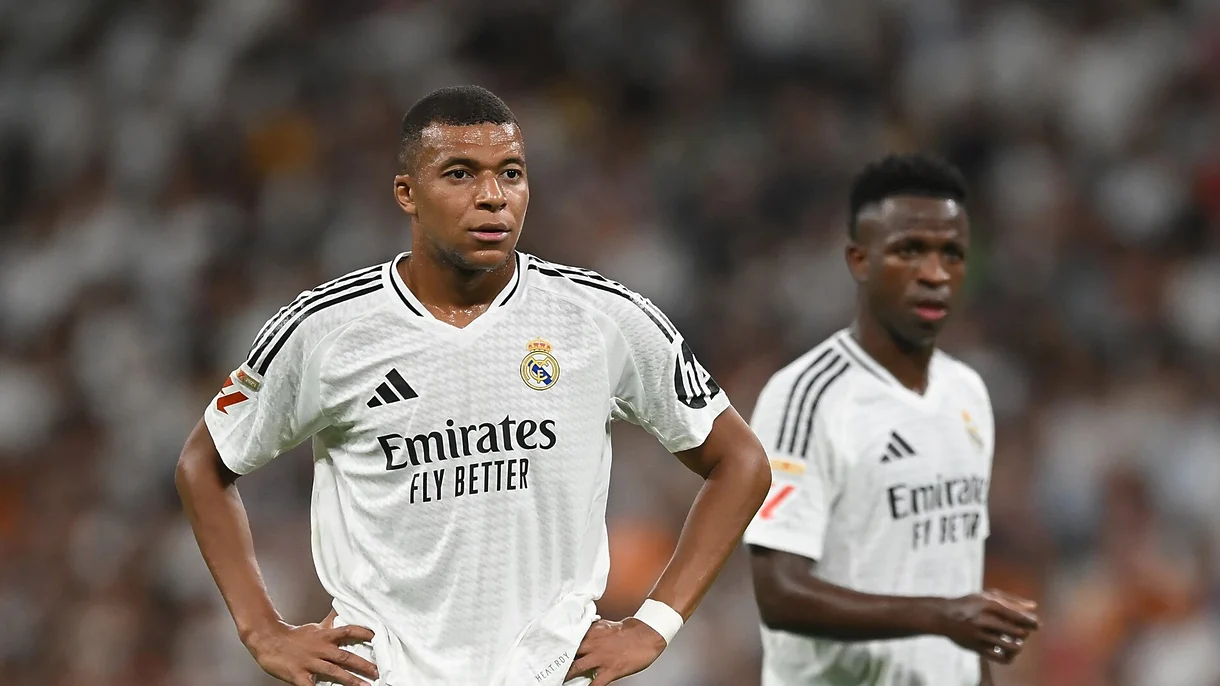 Mbappé y Vinicius con el Real Madrid en LaLiga 2025/2026.