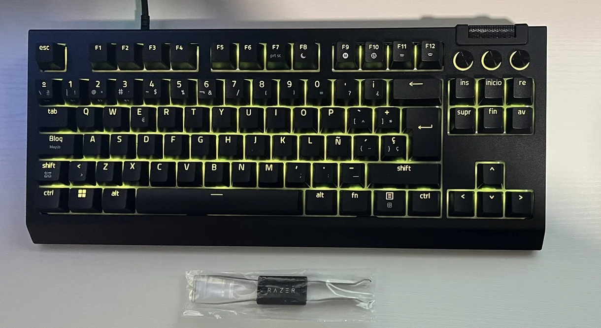 Razer Blackwidow v4 Tenkeyless Hyperspeed