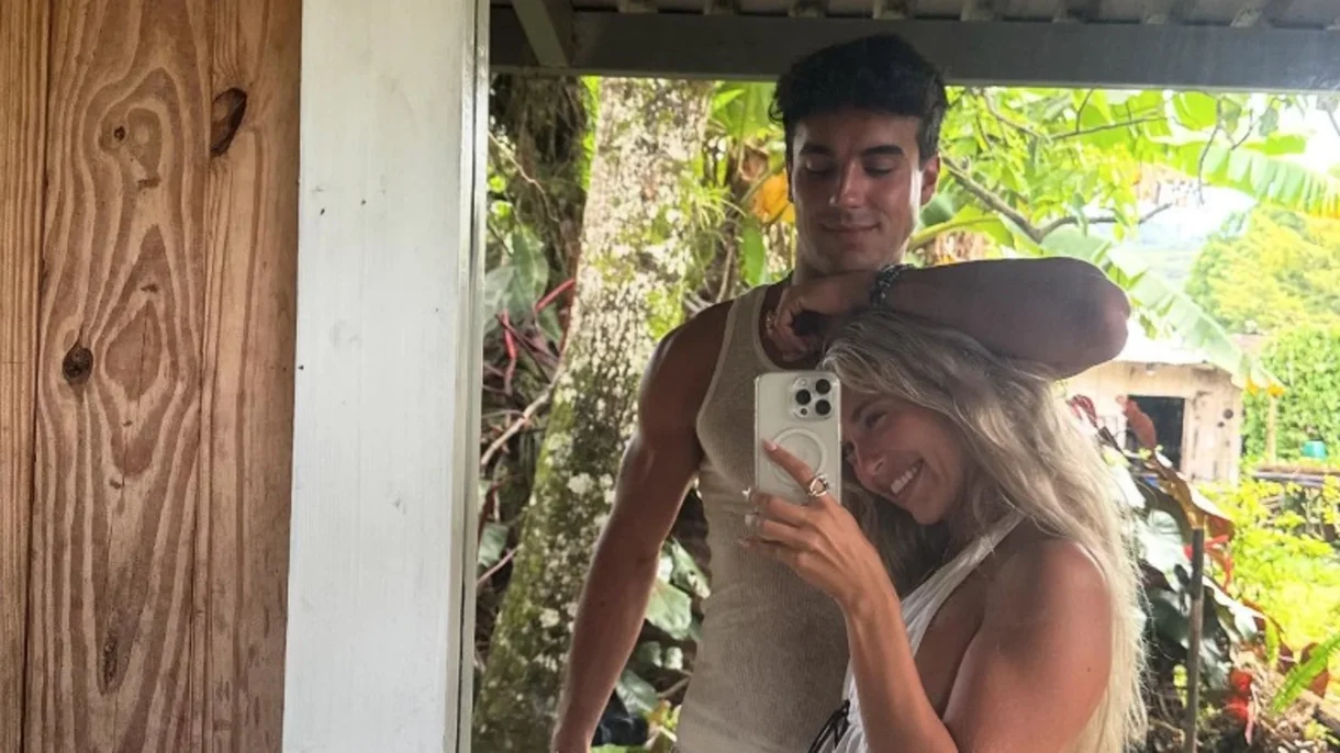 ana mena oscar casas