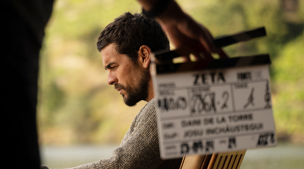 Mario casas en el rodaje de la película Zeta de Amazon Prime Video